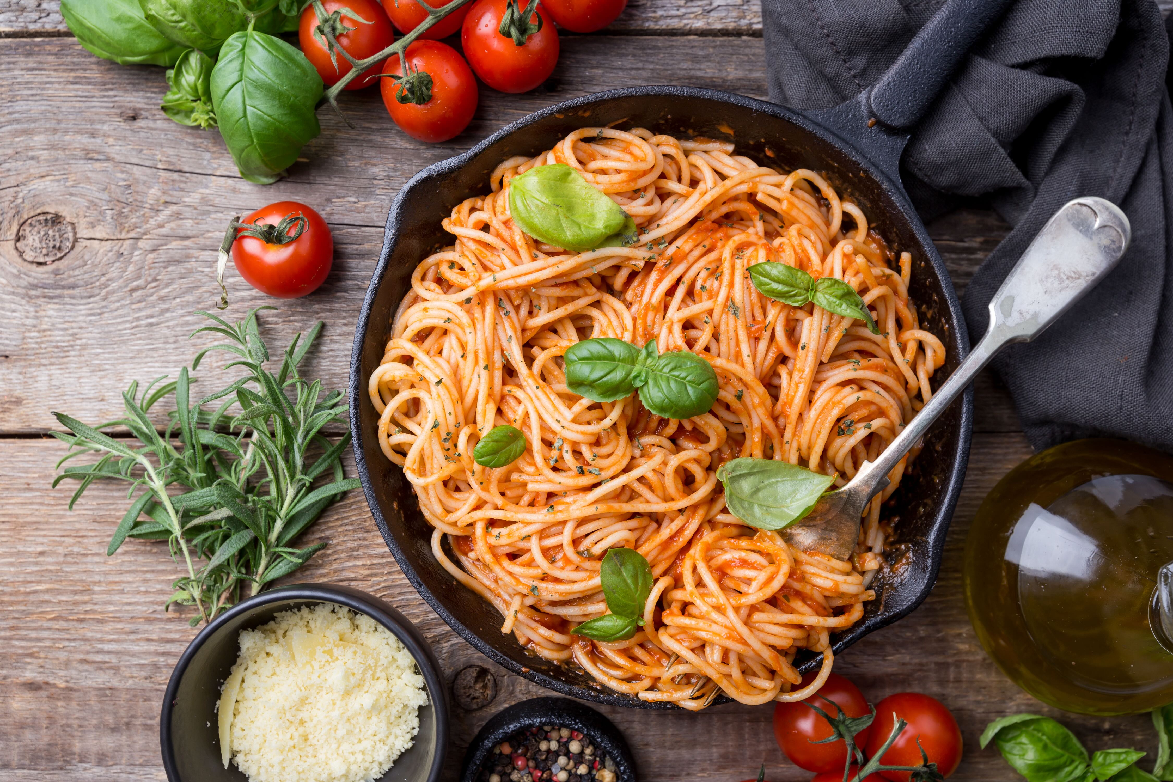 Tomato basil pasta